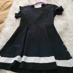 Cute little black dress